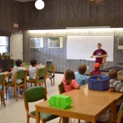 Snake presentation to children